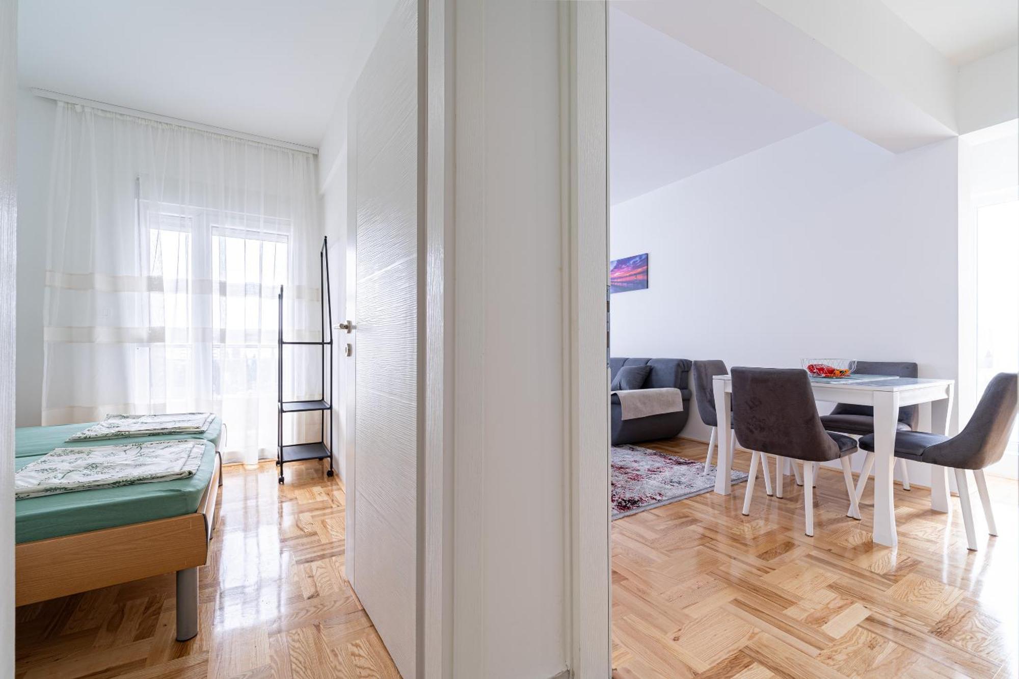 포드고리차 Tuski Put Apartman 아파트 외부 사진